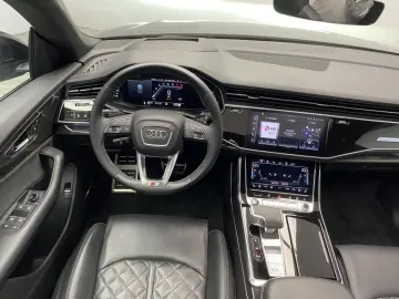 Q8 55 TFSI quattro S-Line Standheizung + HUD