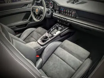 992  911 Carrera GTS*Leasing mgl*MwSt*neuwertig*