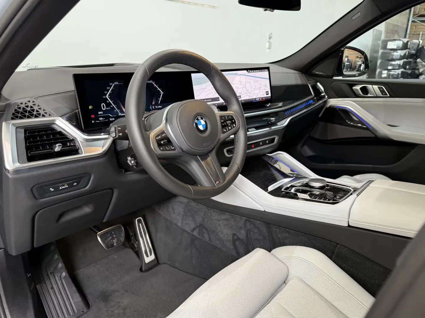 BMW X6 xDrive30d M Sport Gesture Control