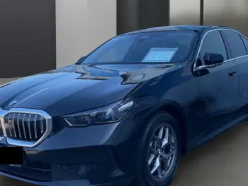 BMW 520 LED NAVI HUD SPORTSITZ 360