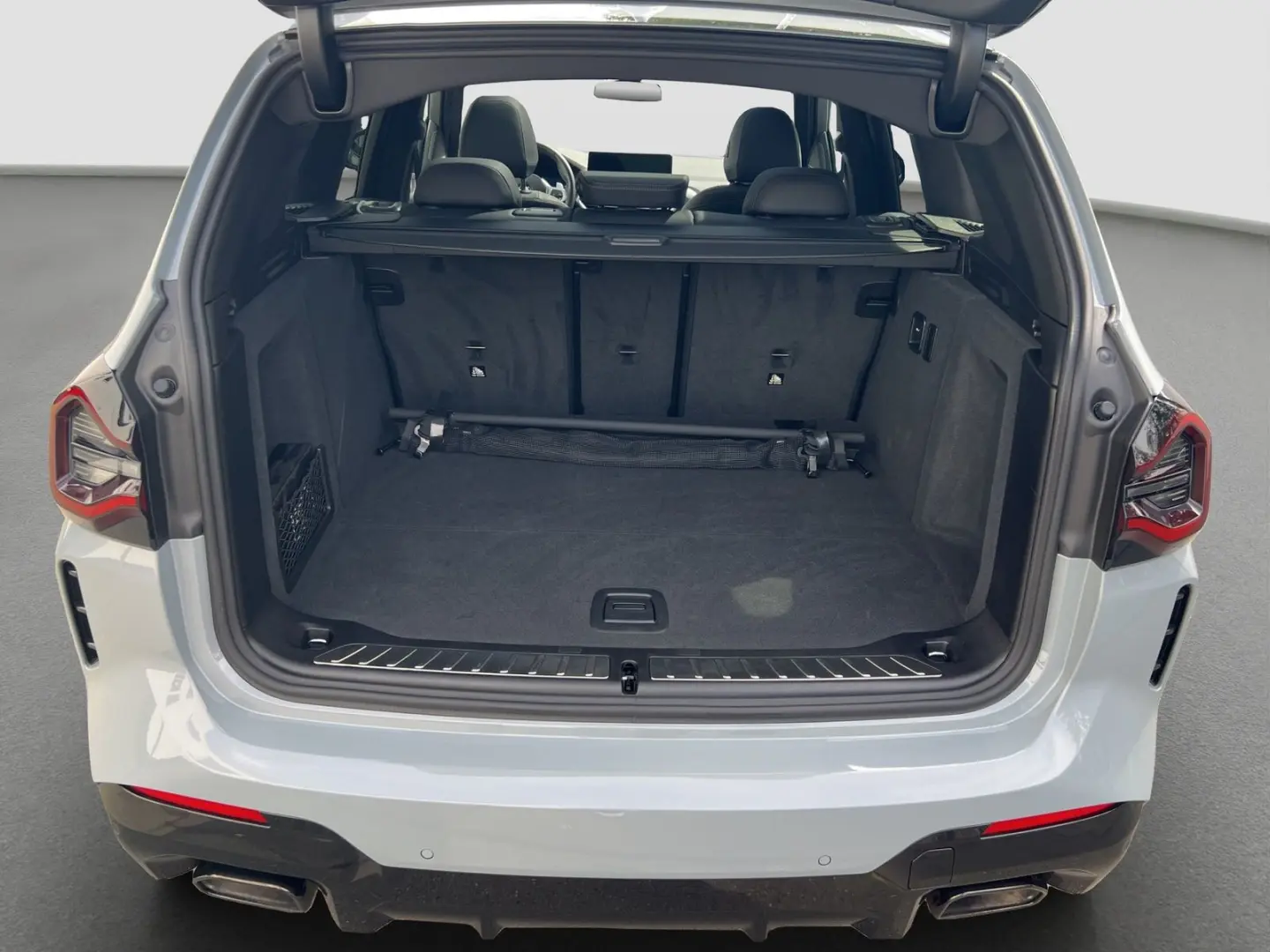 X3 xDrive30d    M-Sport ACC Laser PanoSD SpurAss