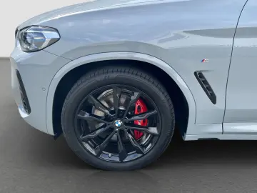 X3 xDrive30d    M-Sport ACC Laser PanoSD SpurAss