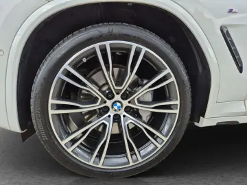 X4 xDrive30d ///M-Sport/AHK/Pano-D/Laser/HUD/H&K
