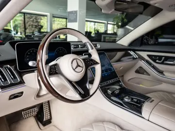 S580 4Matic L/Burmester/360/LED/Pano/Massage