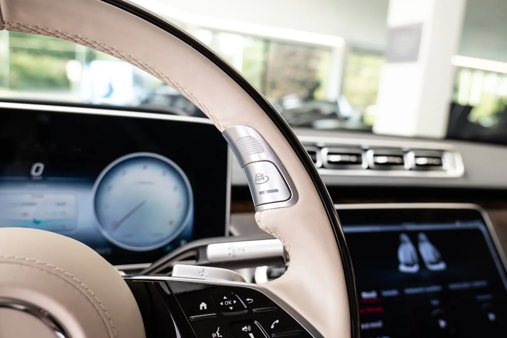 S580 4Matic L/Burmester/360/LED/Pano/Massage