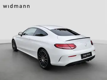 C 180 Coupé AMG*Distronic*Navi*Night*PTS*LED*SHZ