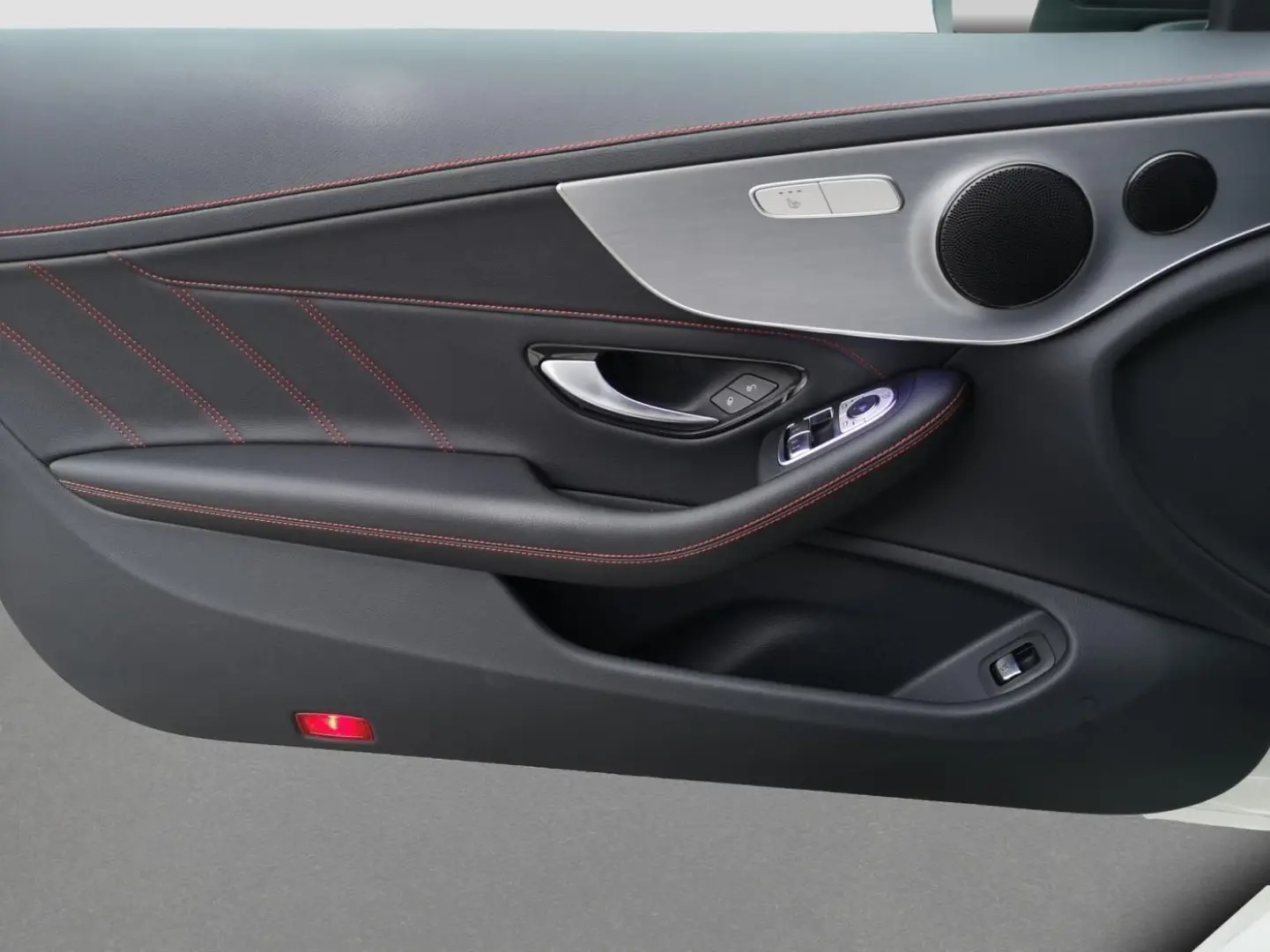 C 180 Coupé AMG*Distronic*Navi*Night*PTS*LED*SHZ