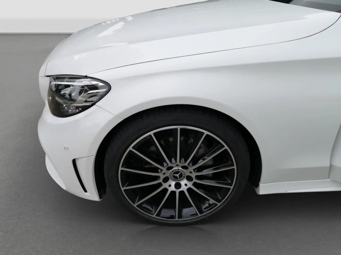 C 180 Coupé AMG*Distronic*Navi*Night*PTS*LED*SHZ