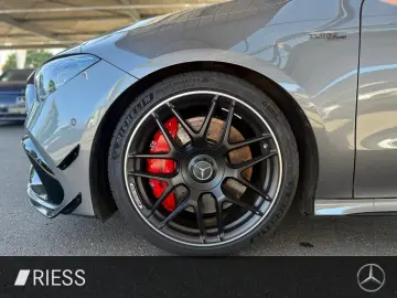 CLA 45 AMG S 4M+ Coupé Premium Plus PANO DISTR