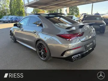 CLA 45 AMG S 4M+ Coupé Premium Plus PANO DISTR