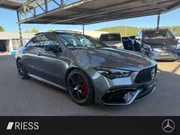 CLA 45 AMG S 4M+ Coupé Premium Plus PANO DISTR
