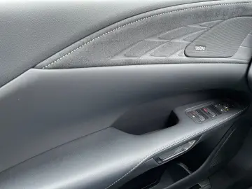 RX 500h F SPORT+ *21Zoll*HUD*360°*Pano*Levinson*