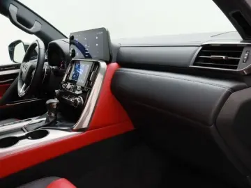 LX 600 3.5L F SPORT PRESTIGE