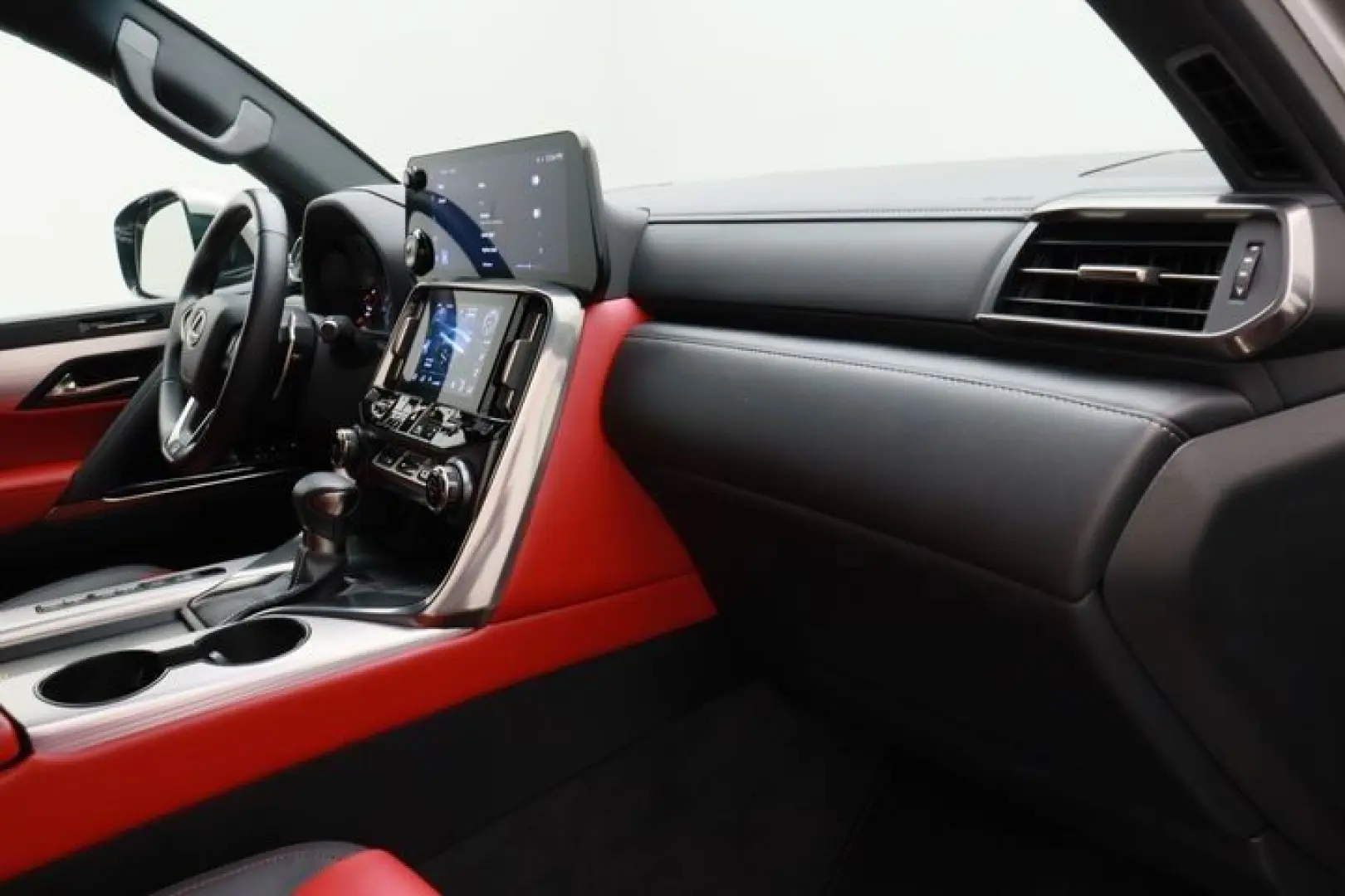 LX 600 3.5L F SPORT PRESTIGE