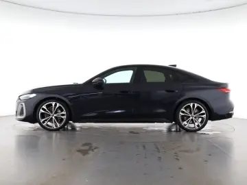 A5 Limousine TFSI S tro. S line edition one AHK