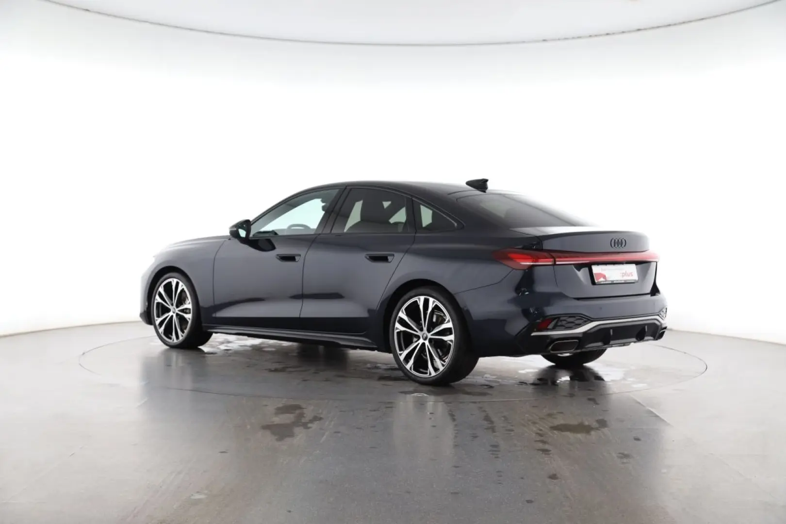 A5 Limousine TFSI S tro. S line edition one AHK