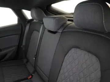 A5 Limousine TFSI S tro. S line edition one AHK