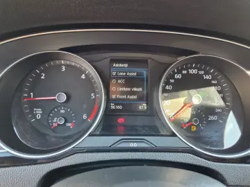 VOLKSWAGEN PASSAT Comfortline 2.0 TDI DSG 150 CP