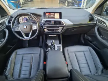 BMW X3 xDrive20i 184cp 2019