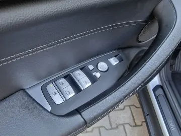 BMW X3 xDrive20i 184cp 2019