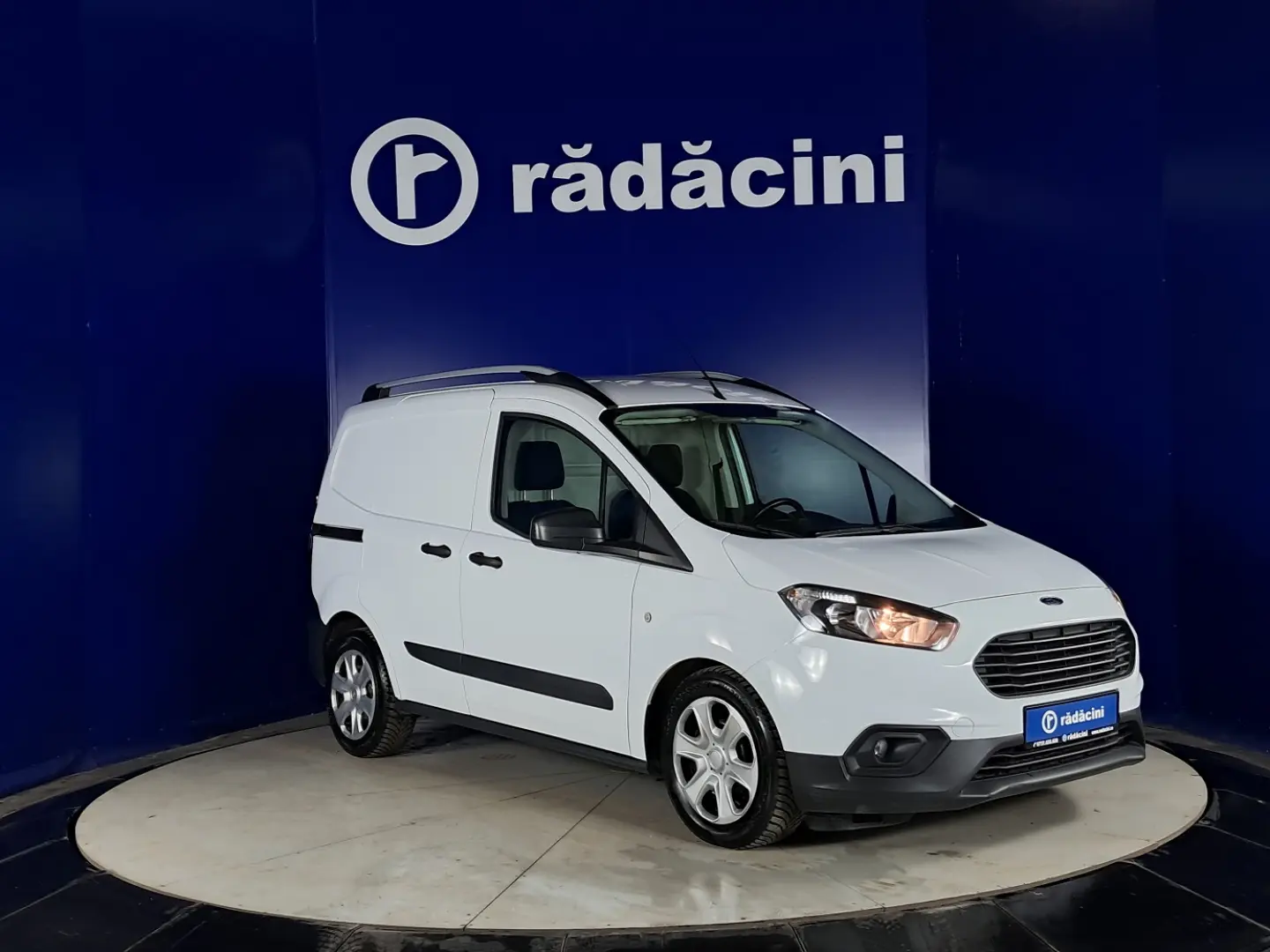FORD TOURNEO COURIER