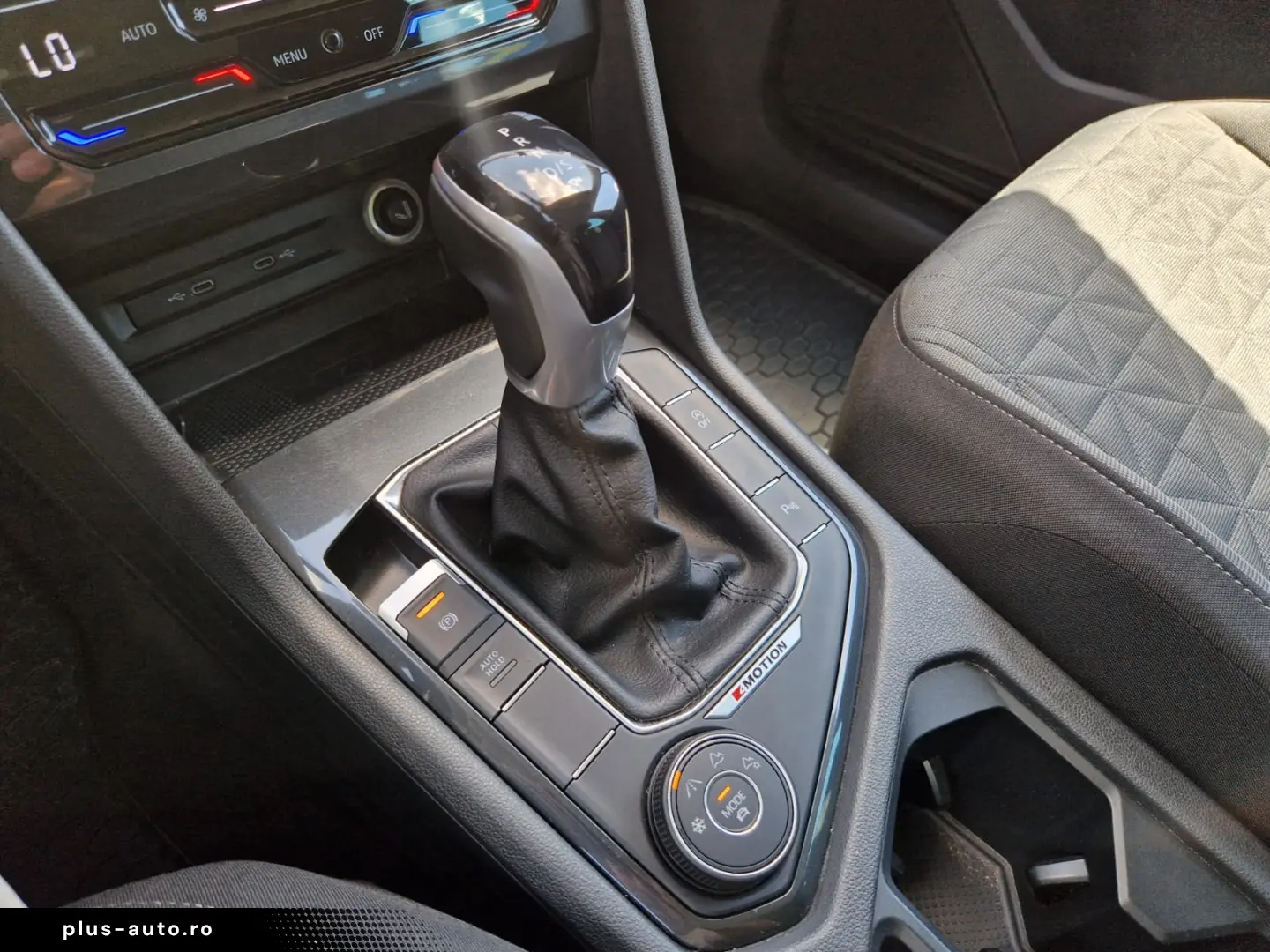 VOLKSWAGEN TIGUAN 2.0 TDI 150CP Comfortline DSG 4Motion