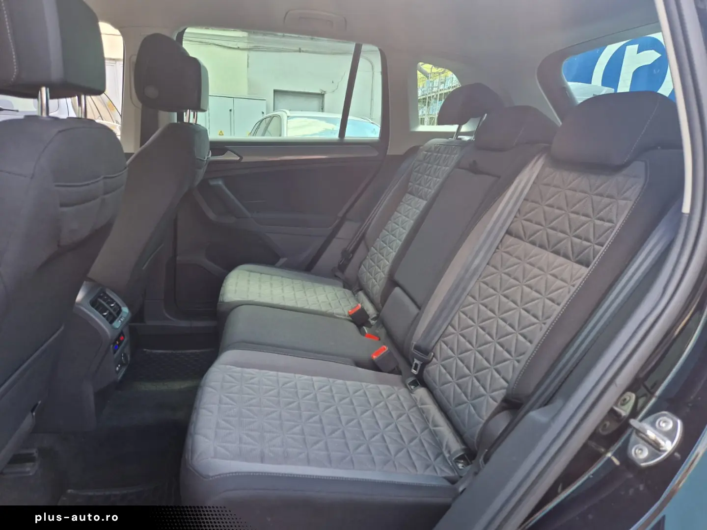 VOLKSWAGEN TIGUAN 2.0 TDI 150CP Comfortline DSG 4Motion