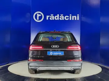 AUDI Q7 55 TFSIe quattro Tiptronic Basic PHEV