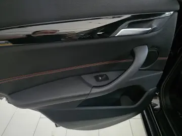 BMW X1 2.0 xDrive18d 150CP AT SPORT LINE 2020