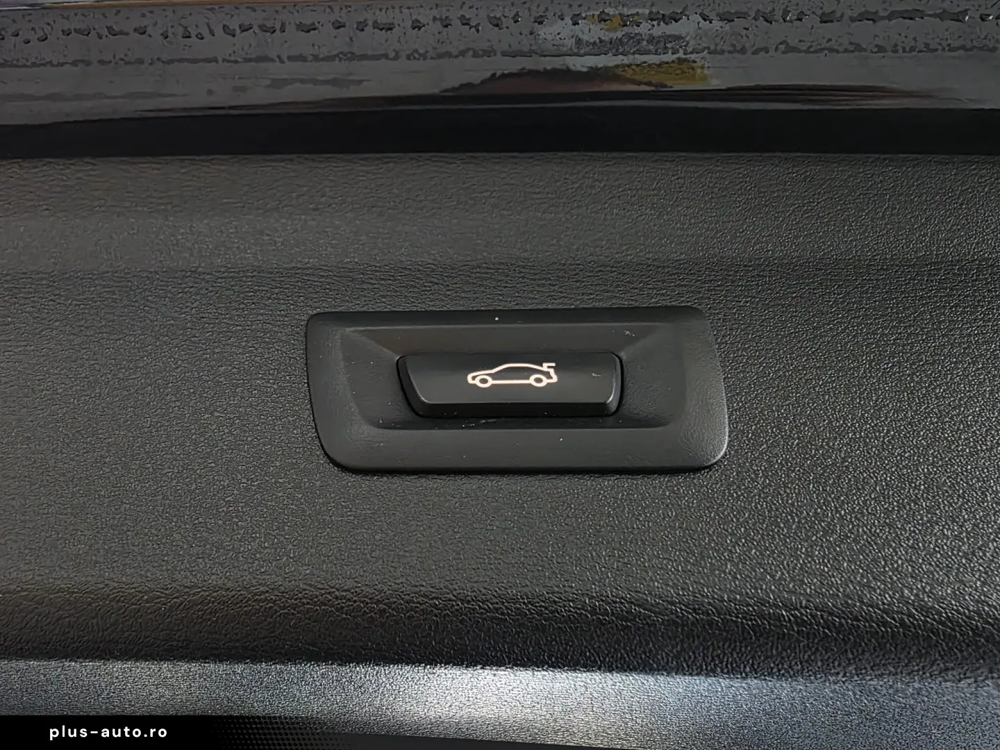 BMW X1 2.0 xDrive18d 150CP AT SPORT LINE 2020