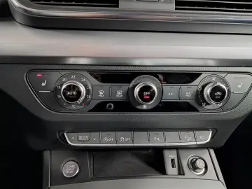 AUDI Q5 TDI S TRONIC MHEV 2020