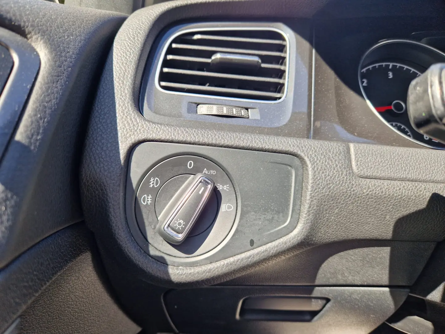 VOLKSWAGEN GOLF 1.6 TDI 115CP Comfortline
