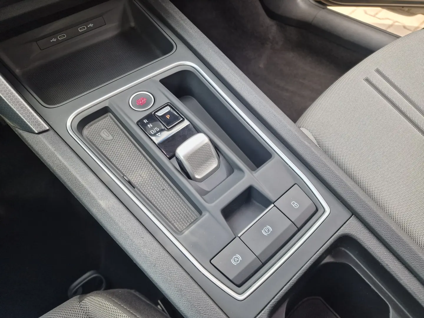 SEAT LEON ST 1.0 ETSI mHEV DSG7 Style 2022