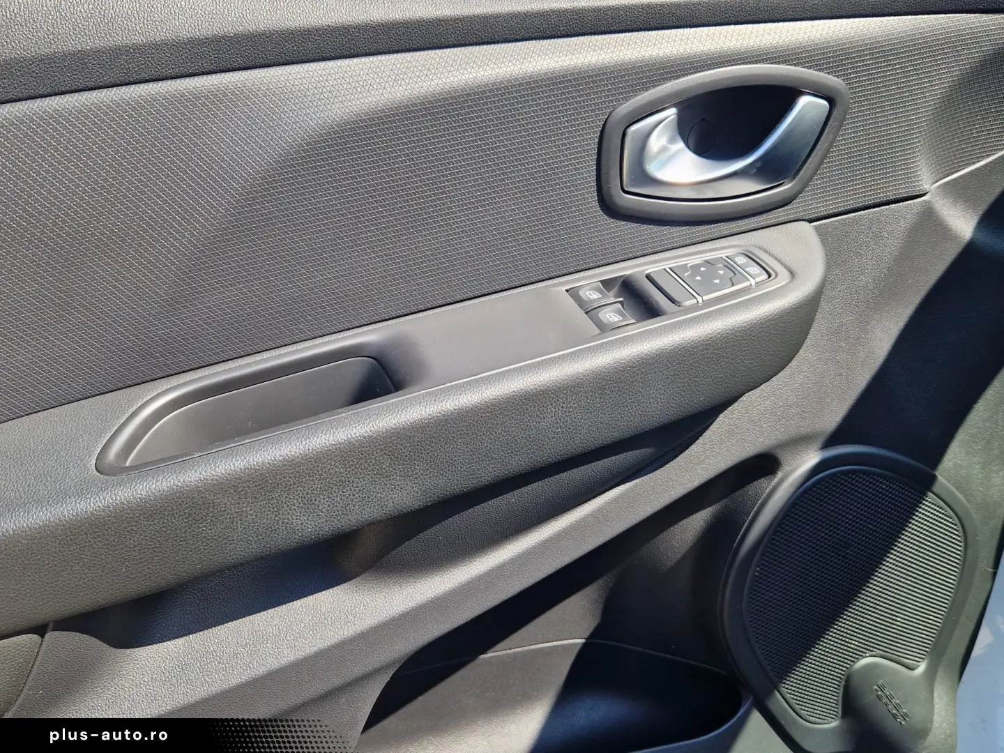 RENAULT CLIO 0.9 TCe 90CP MT5 LIFE COLLECTION 2020