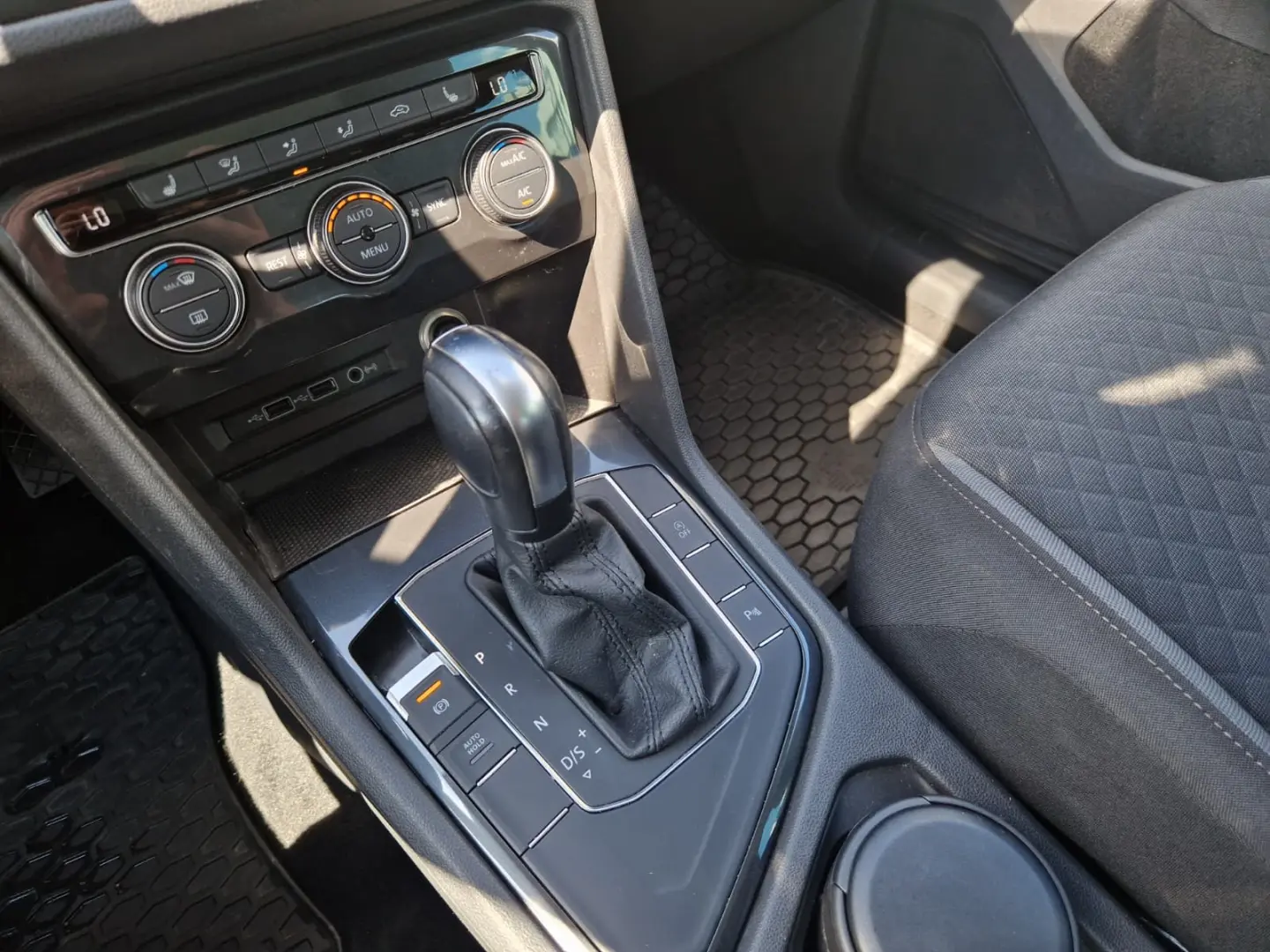 VOLKSWAGEN TIGUAN 1.5 TSI 150CP Comfortline DSG