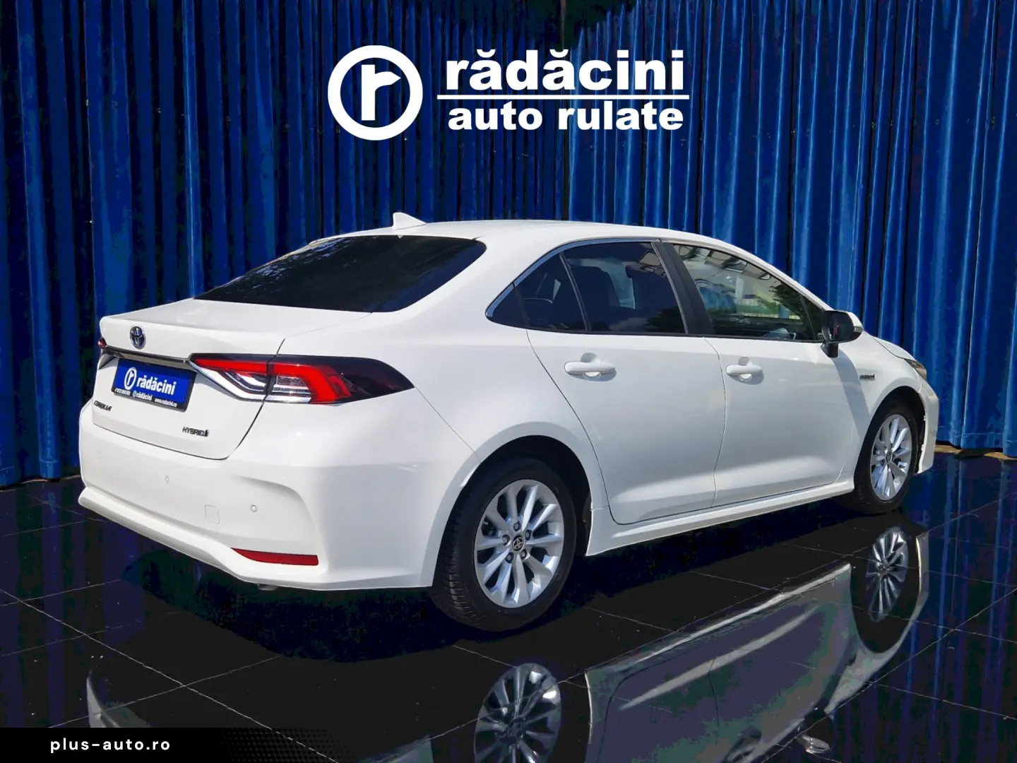 TOYOTA COROLLA SEDAN 1.8 HYBRID DYNAMIC HSD E-CVT 2021