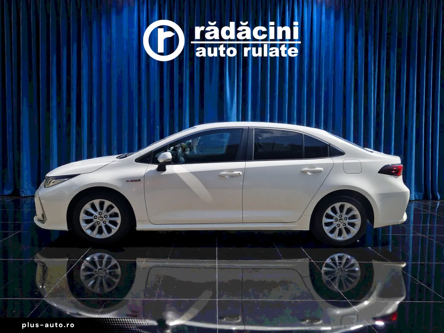 TOYOTA COROLLA SEDAN 1.8 HYBRID DYNAMIC HSD E-CVT 2021