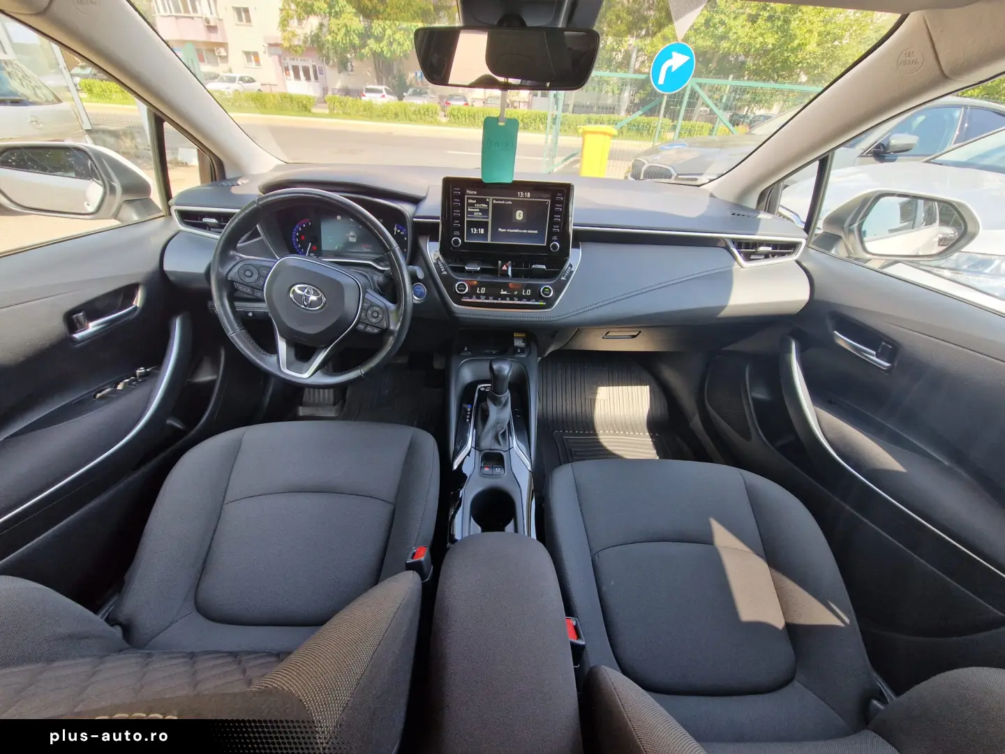 TOYOTA COROLLA SEDAN 1.8 HYBRID DYNAMIC HSD E-CVT 2021