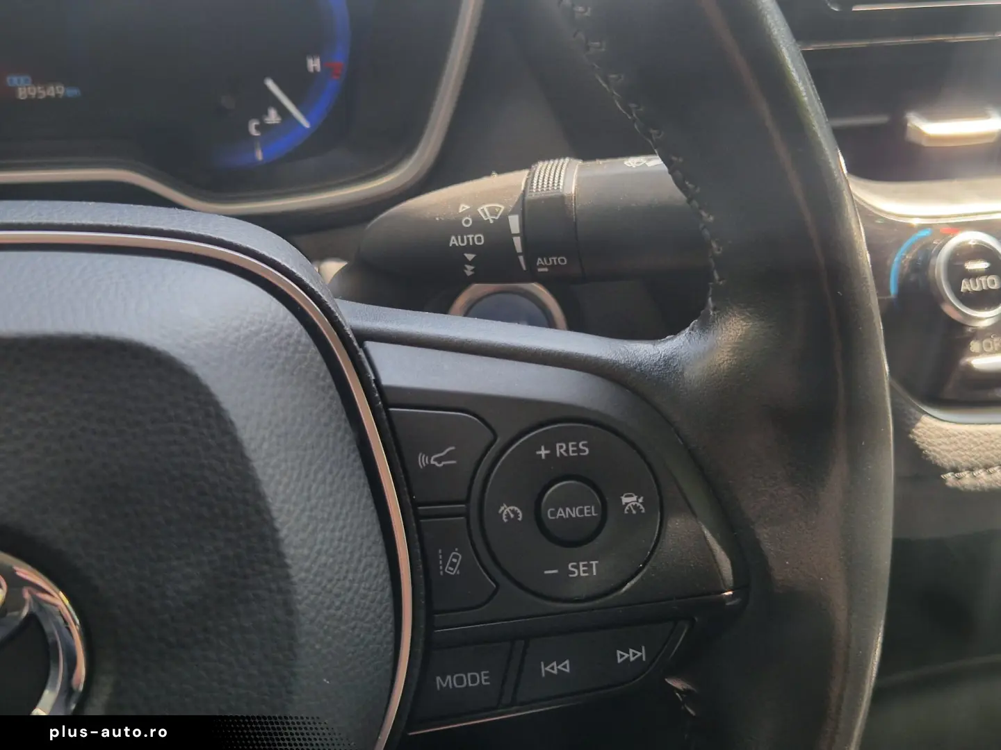 TOYOTA COROLLA SEDAN 1.8 HYBRID DYNAMIC HSD E-CVT 2021