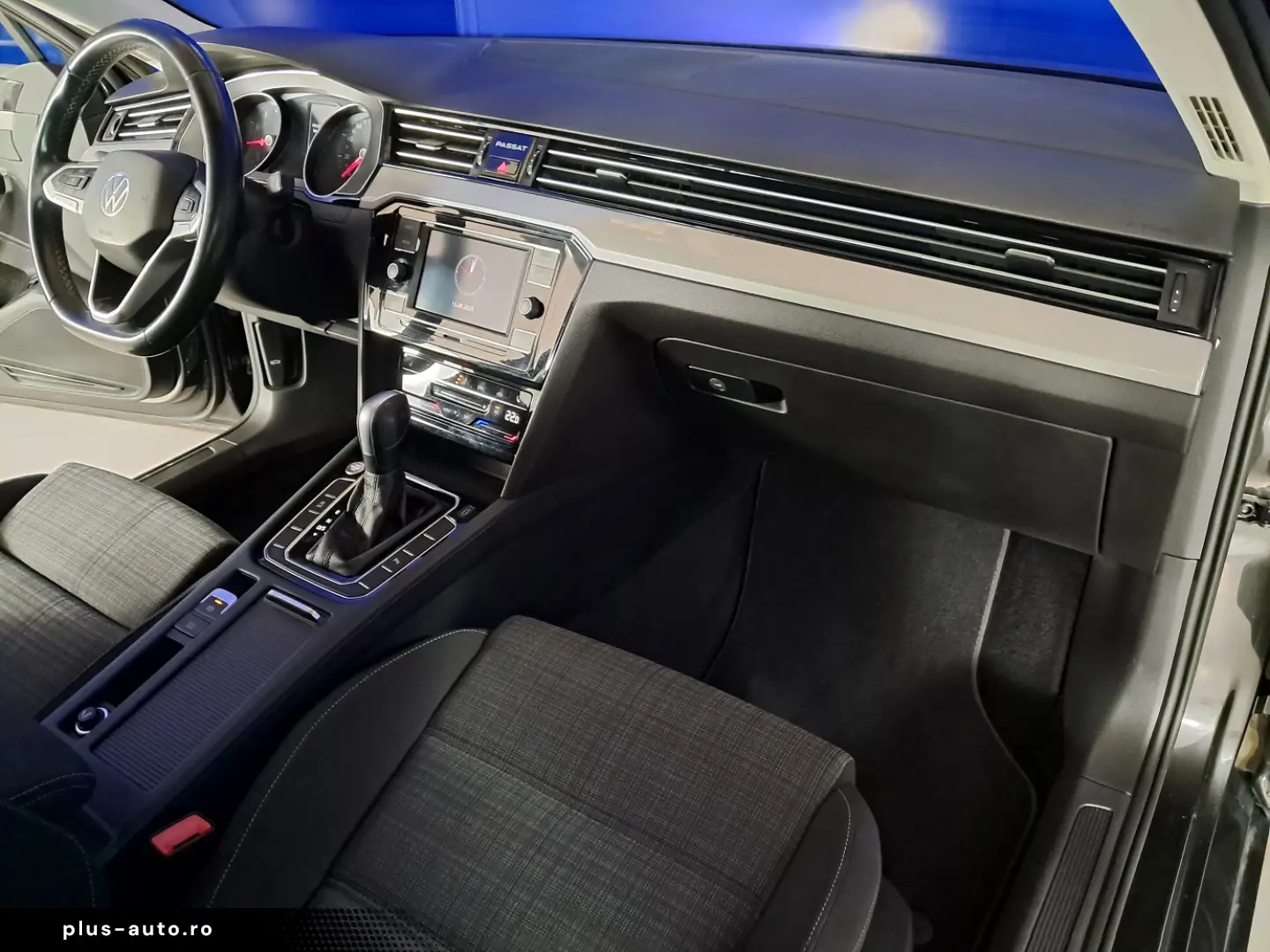 VOLKSWAGEN PASSAT Comforline Estate 1.5 TSI DSG