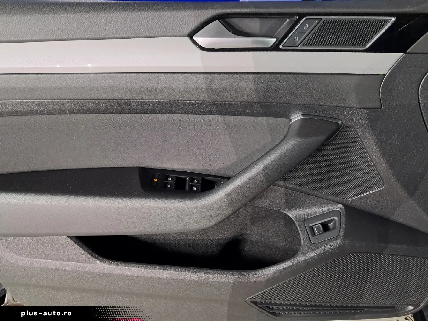 VOLKSWAGEN PASSAT VARIANT COMFORTLINE DSG