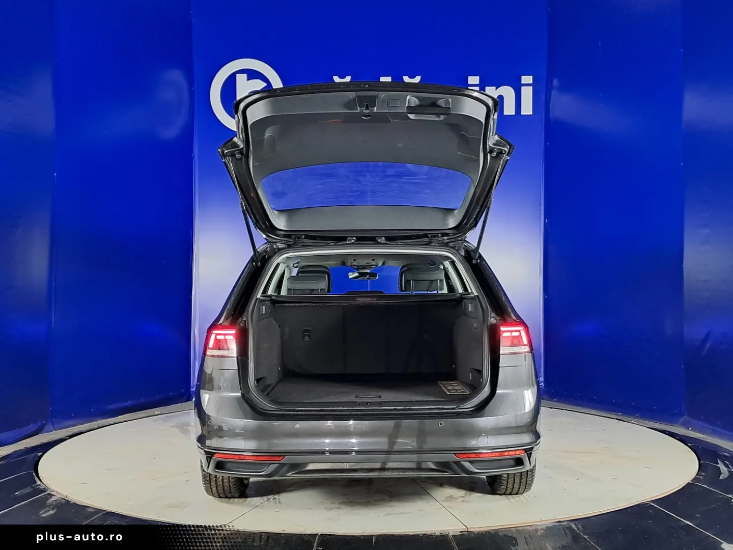 VOLKSWAGEN PASSAT VARIANT COMFORTLINE DSG