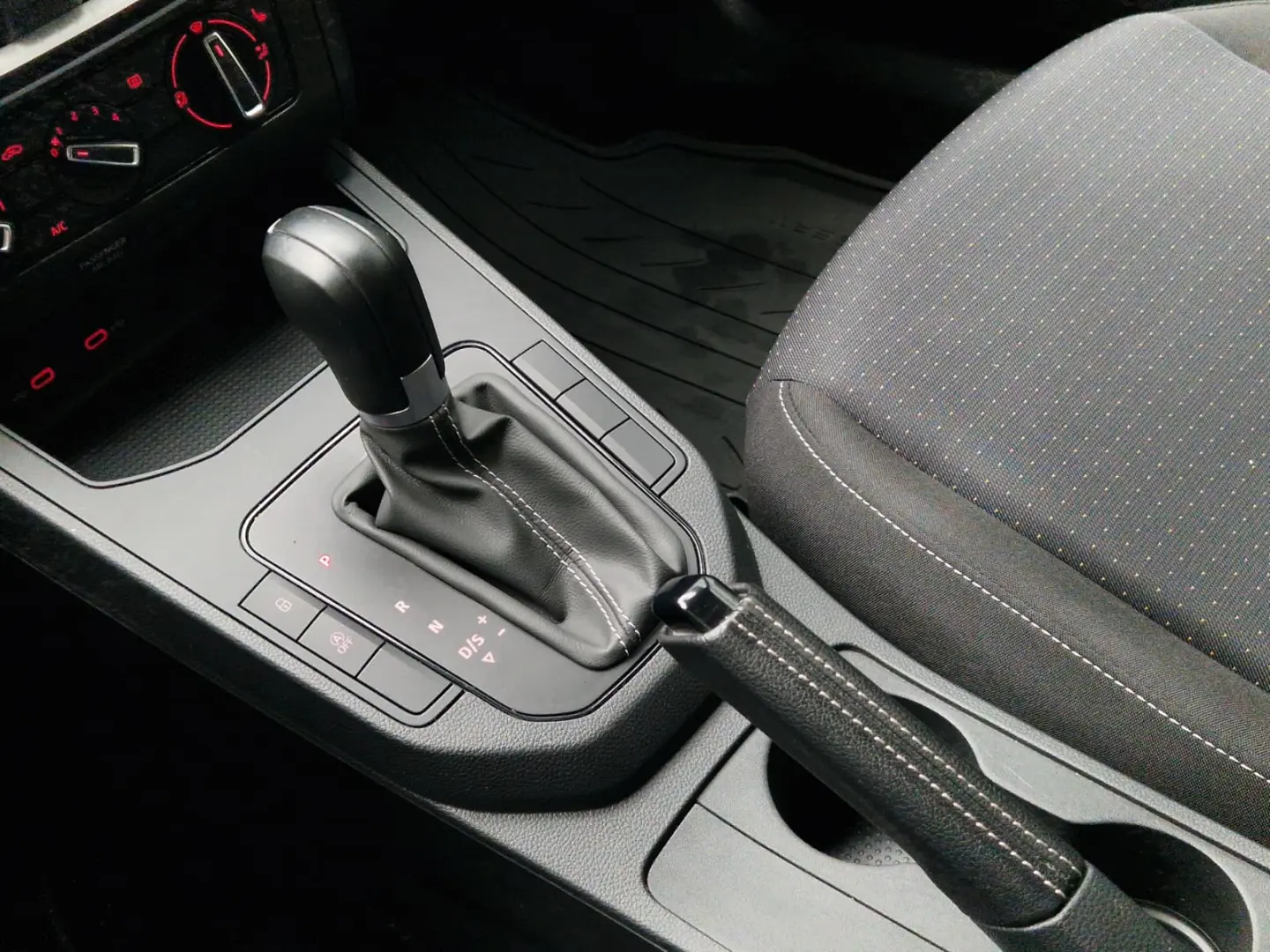 SEAT IBIZA 1.0 TSI 110CP DSG7 STYLE 2022