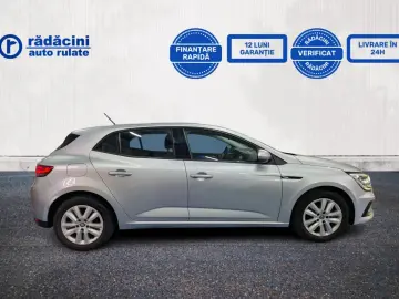RENAULT MEGANE 1.5 BLUE DCI 115CP MT6 ZEN 2022