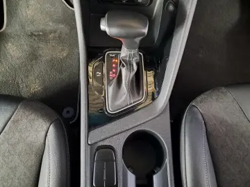 KIA NIRO 1.6 HEV GDI STYLE DCT