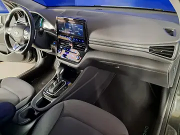 HYUNDAI IONIQ 1.6 GDI ISG DCT HYBRID FEEL
