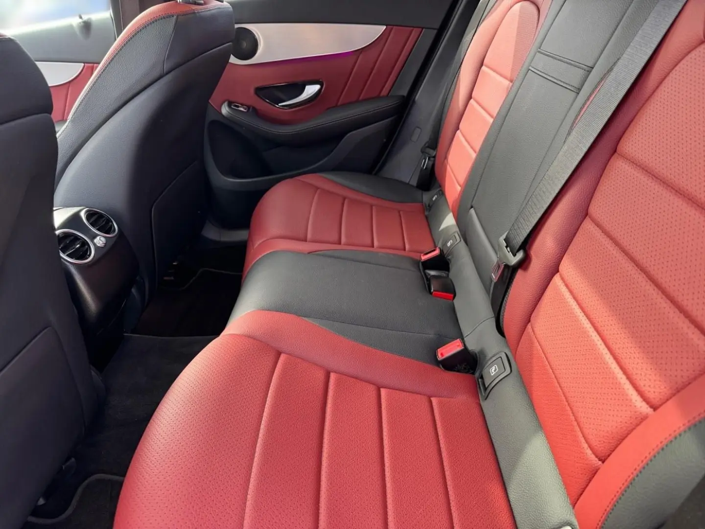 GLC 300 4M Coupé AMG+NIGHT+ABC+AHK+360°+MULTIB.+