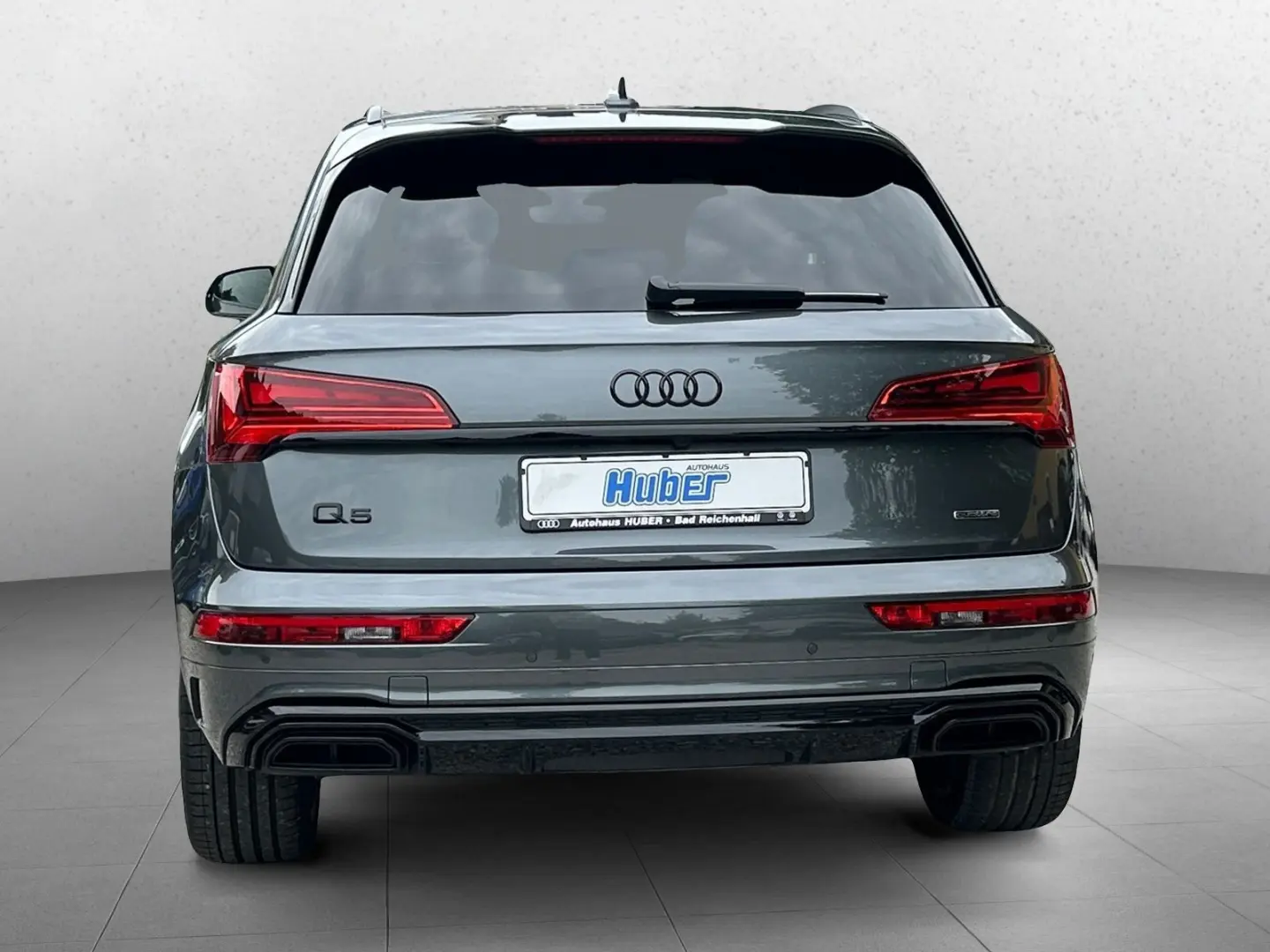 Q5 40 TFSI quattro S tronic S line AHK Matrix