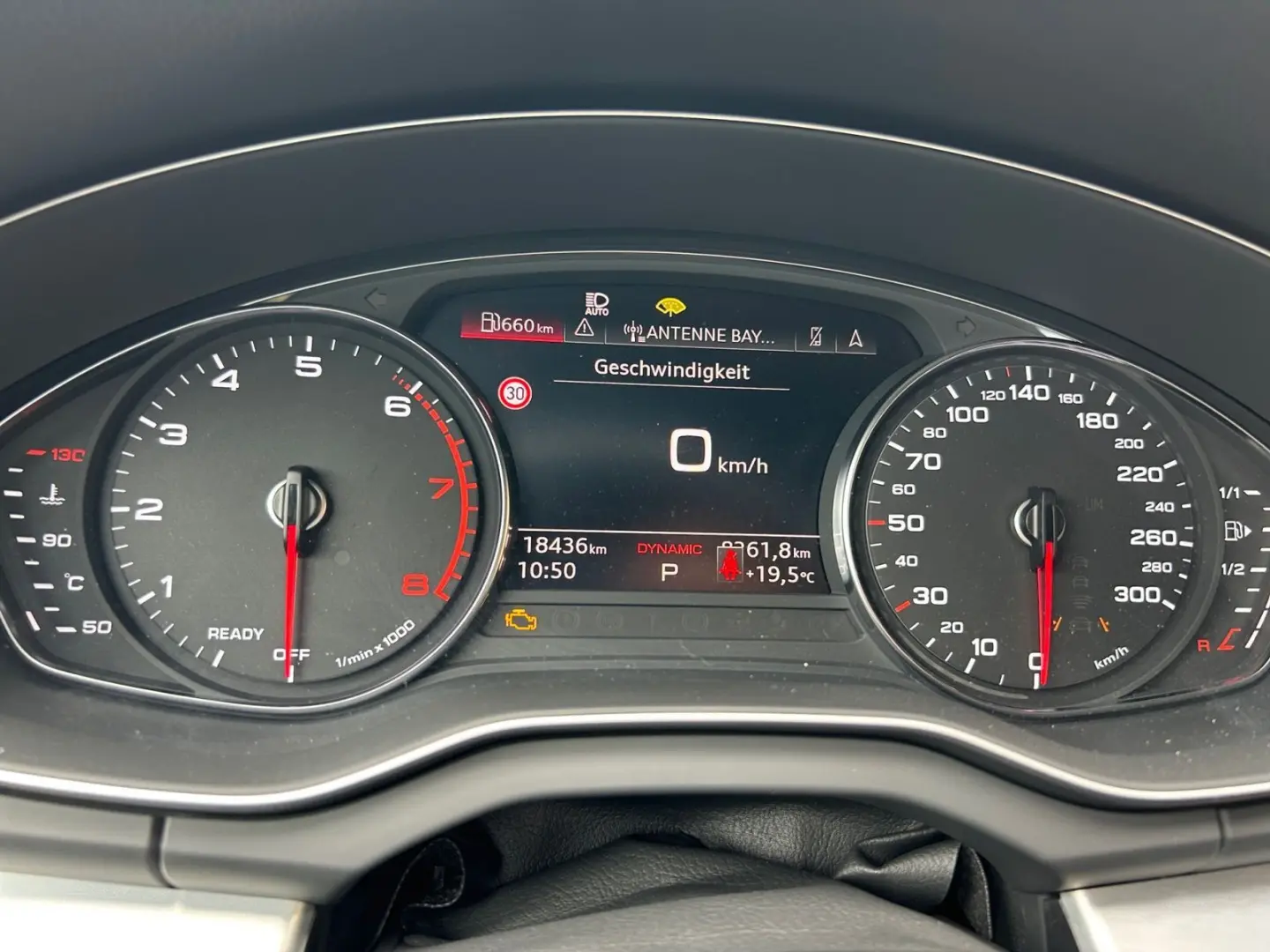 Q5 40 TFSI quattro S tronic S line AHK Matrix