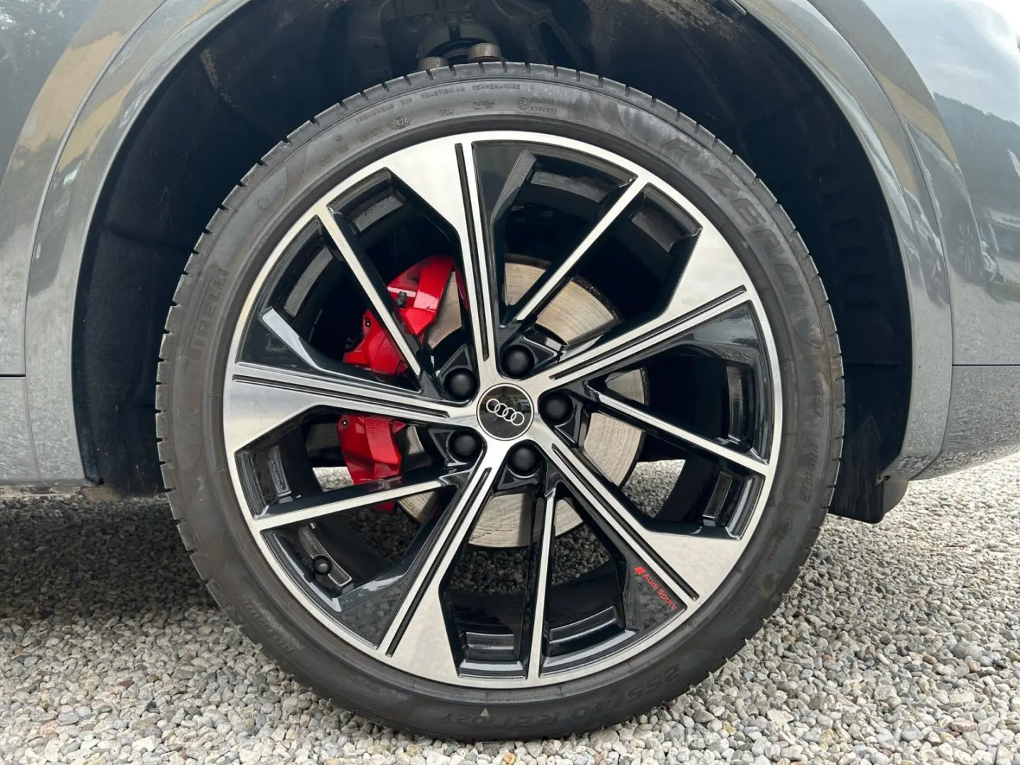 Q5 40 TFSI quattro S tronic S line AHK Matrix